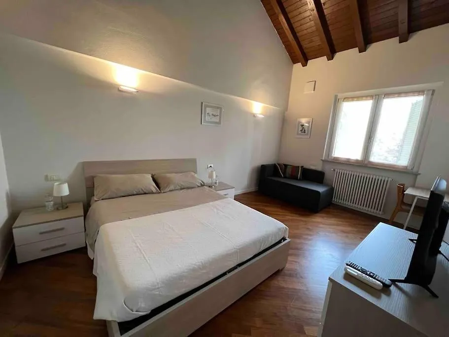 Villa Perosi Виджевано